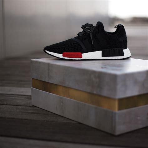 nike nmd schwarz weiß|adidas nmd foot locker.